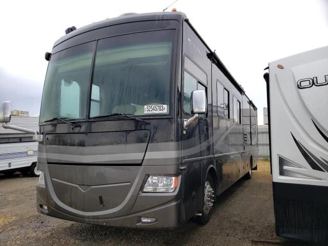 2007 Fleetwood 2007 Freightliner Chassis X Line Motor Home