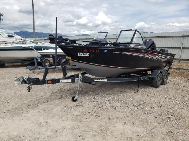 2020 Tracker Marine Trailer