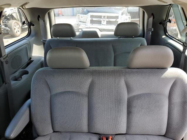 2005 Dodge Caravan SE