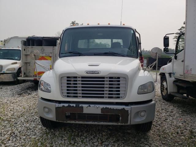 2016 Freightliner M2 106 Medium Duty