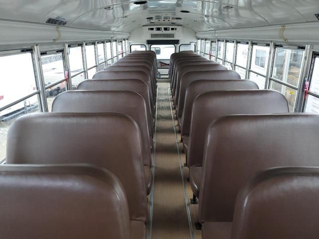 2011 Blue Bird School Bus / Transit Bus