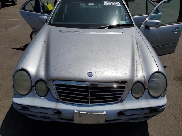 2002 Mercedes-Benz E 320