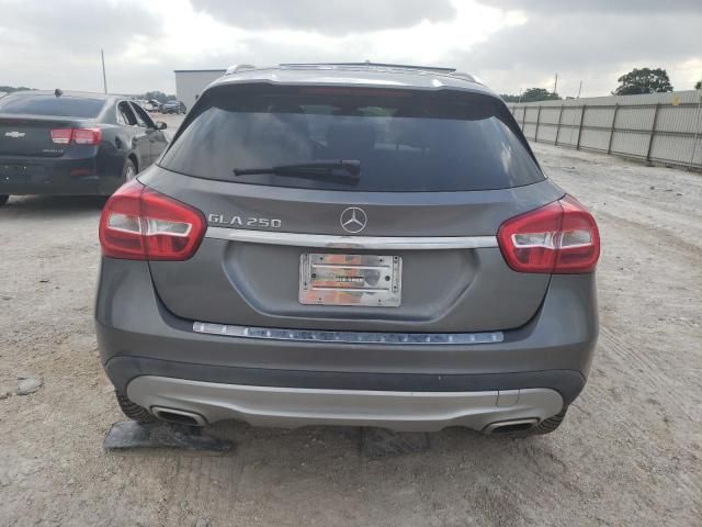 2015 Mercedes-Benz GLA 250