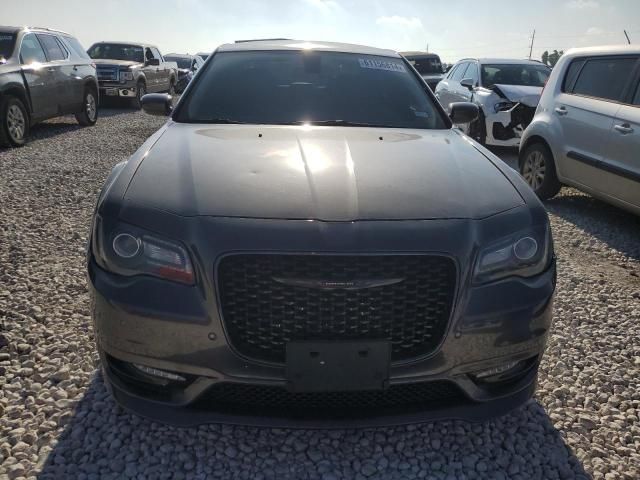 2022 Chrysler 300 Touring L