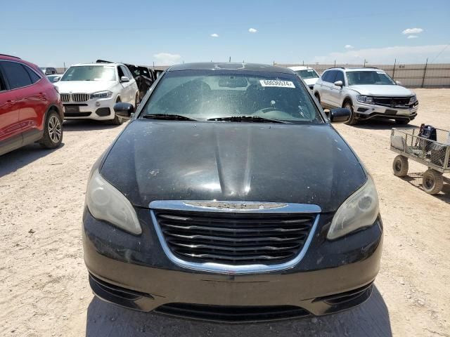 2013 Chrysler 200 Touring