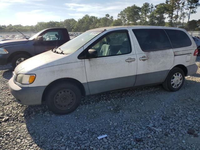 2001 Toyota Sienna LE