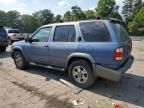 2001 Nissan Pathfinder LE