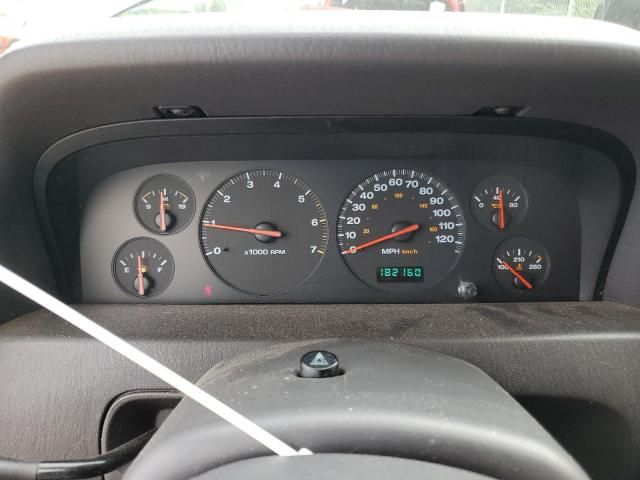 2000 Jeep Grand Cherokee Laredo