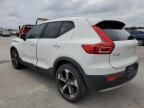 2019 Volvo XC40 T4 Momentum