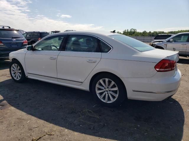 2013 Volkswagen Passat SEL