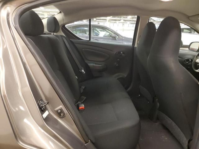 2014 Nissan Versa S