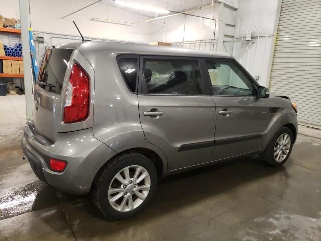 2013 KIA Soul +