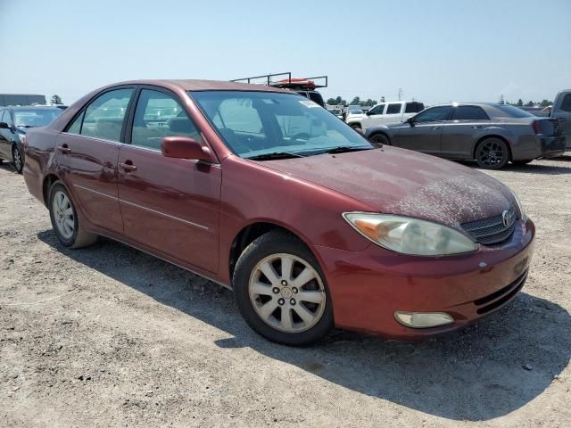 2004 Toyota Camry LE