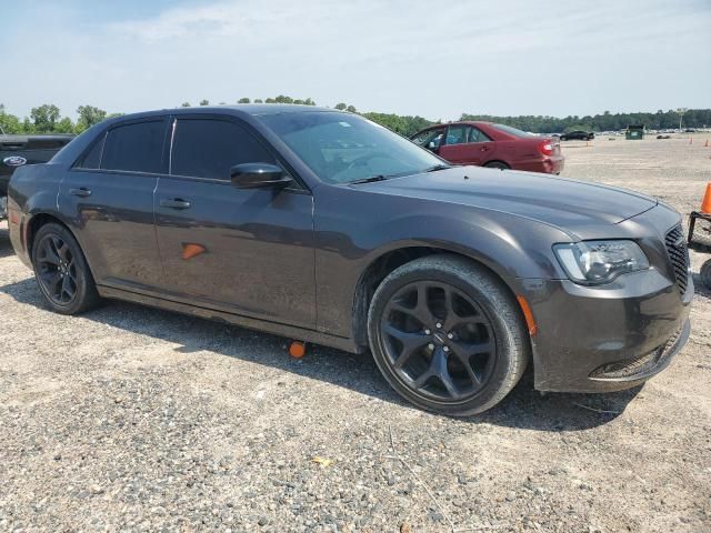 2021 Chrysler 300 Touring