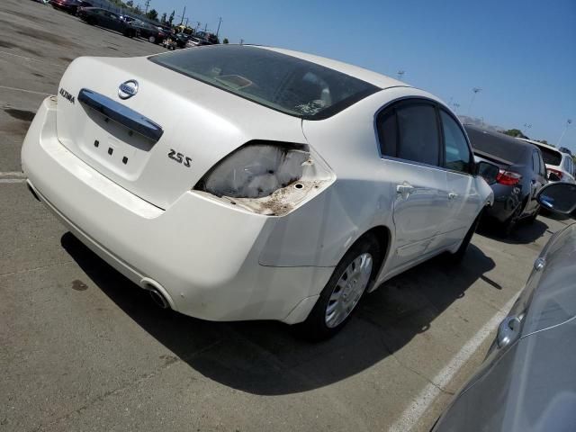 2011 Nissan Altima Base