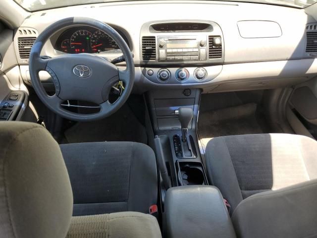 2005 Toyota Camry LE