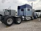 2002 Peterbilt 379