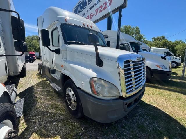 2016 Freightliner Cascadia 125