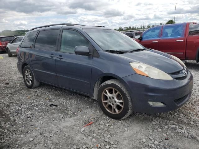 2006 Toyota Sienna XLE