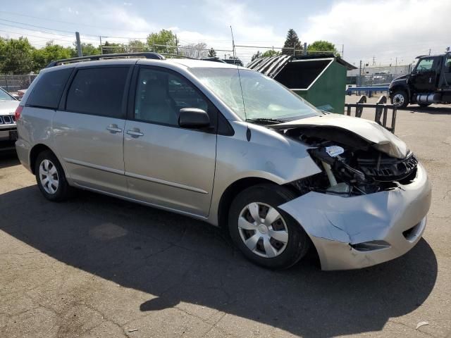 2009 Toyota Sienna CE