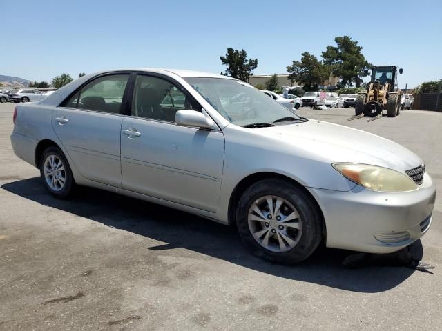 2004 Toyota Camry LE