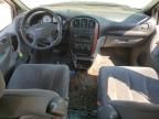 2005 Chrysler Town & Country LX