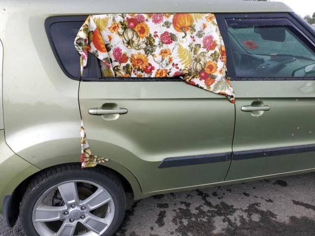 2011 KIA Soul +