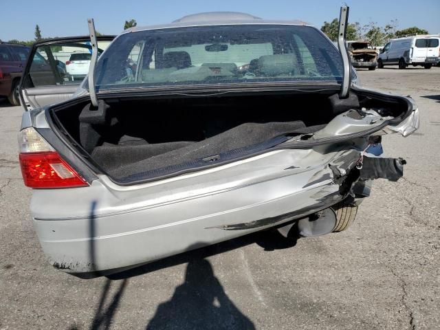 2004 Toyota Avalon XL