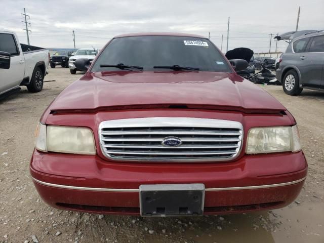 2003 Ford Crown Victoria LX