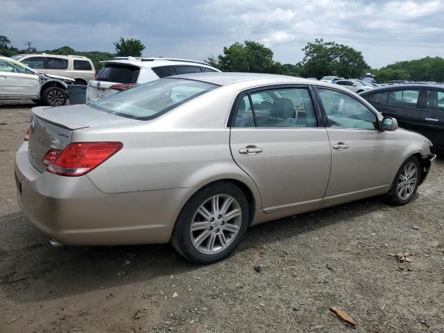 2005 Toyota Avalon XL