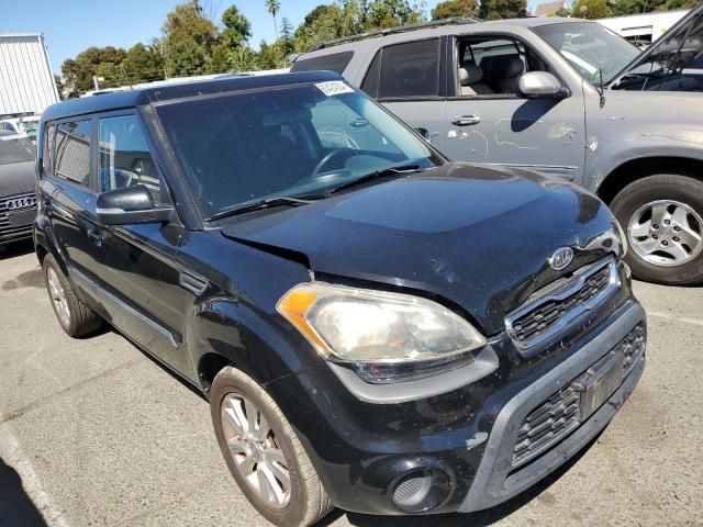 2012 KIA Soul +