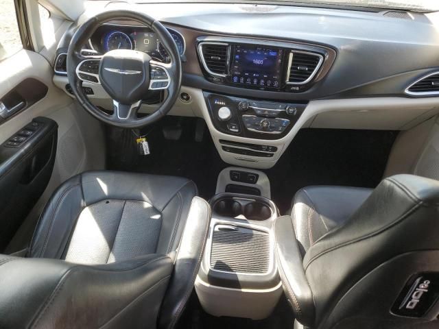 2017 Chrysler Pacifica Touring L Plus