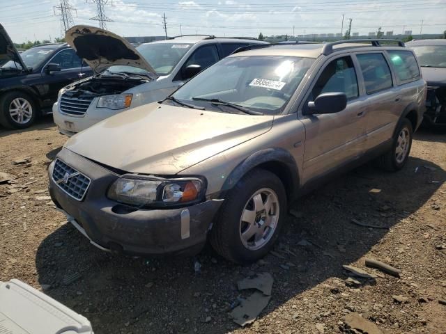 2004 Volvo XC70