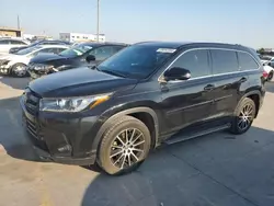 Salvage cars for sale at Grand Prairie, TX auction: 2017 Toyota Highlander SE