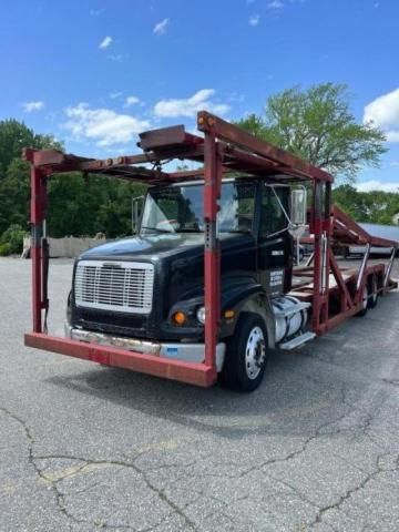 2002 Freightliner Medium Conventional FL112