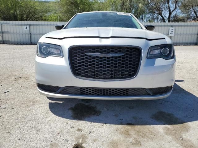 2021 Chrysler 300 Touring