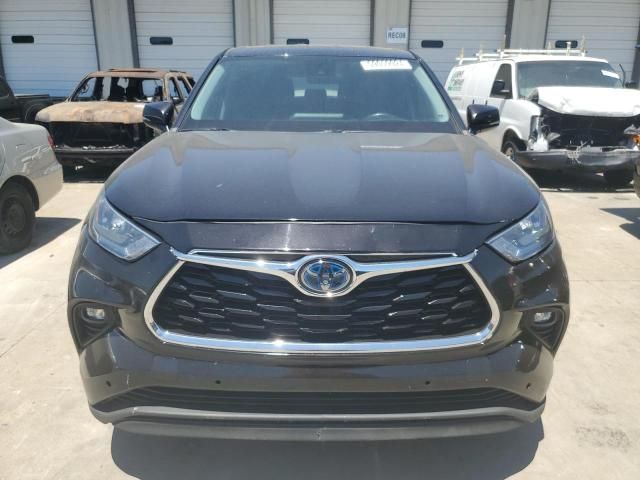 2020 Toyota Highlander L