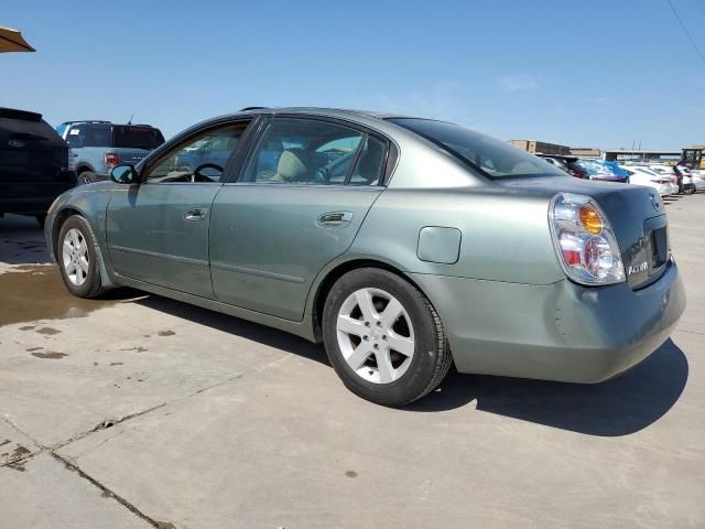 2002 Nissan Altima Base