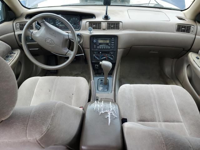 1999 Toyota Camry LE