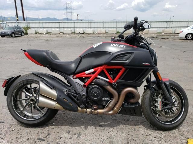 2015 Ducati Diavel