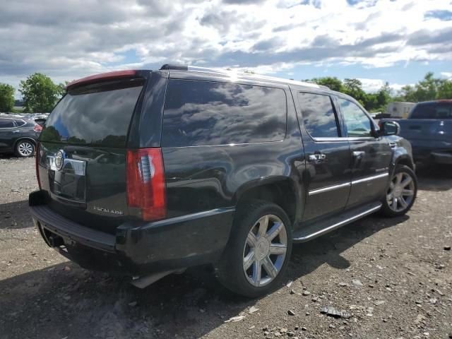 2013 Cadillac Escalade ESV Luxury