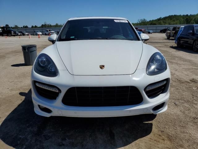 2013 Porsche Cayenne GTS