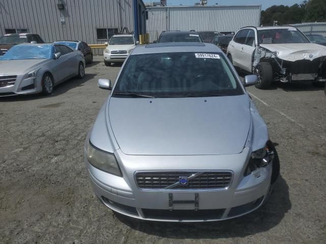 2004 Volvo S40 T5