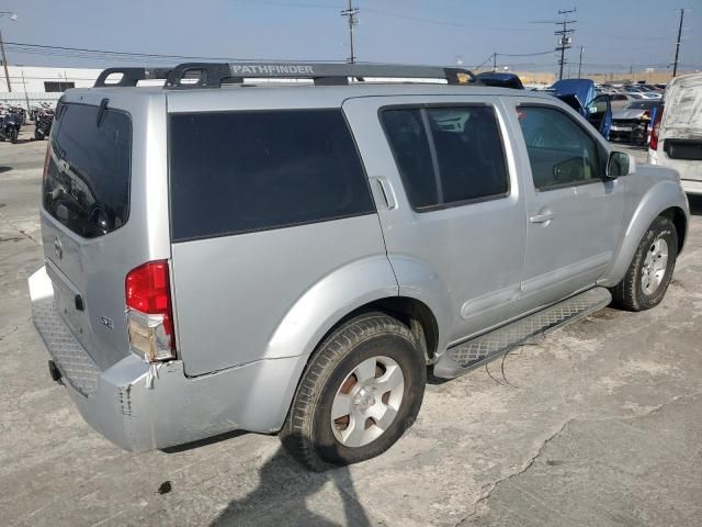 2006 Nissan Pathfinder LE