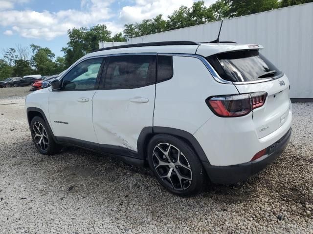 2024 Jeep Compass Latitude