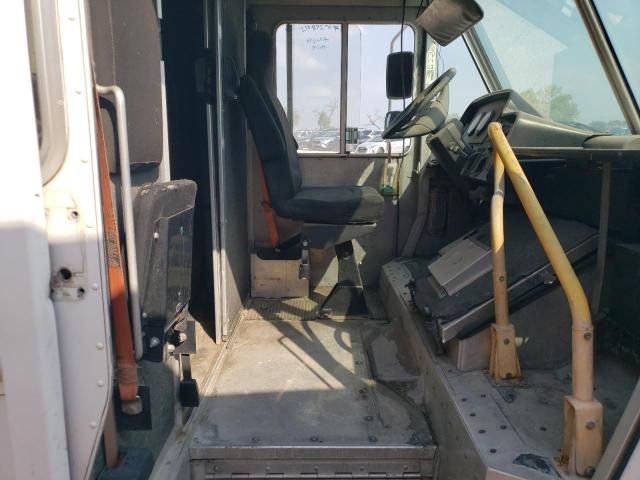 2013 Freightliner Chassis M Line WALK-IN Van