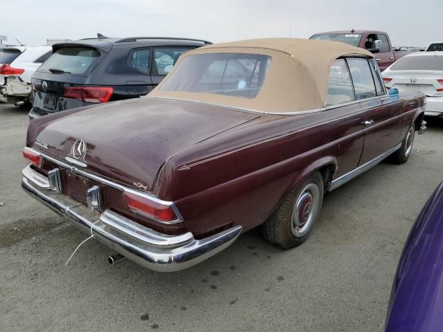 1964 Mercedes-Benz 1964 Mercedes Benz 220 SE