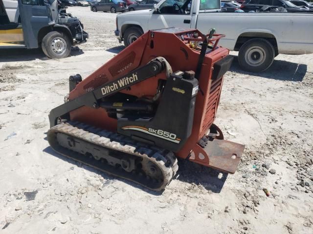 2011 Ditch Witch Skid Steer