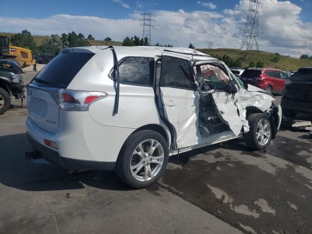 2014 Mitsubishi Outlander SE