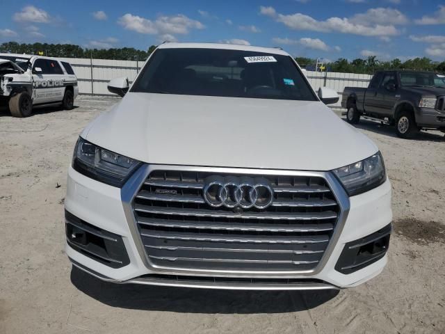 2018 Audi Q7 Prestige